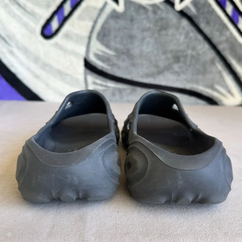 Size 10 - Merrell Hydro Slide 2 Slip-Ons BLACK Water-Friendly